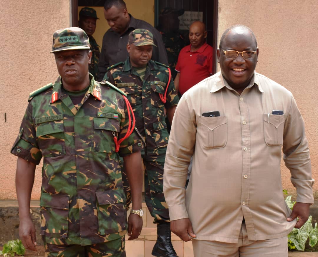 Jenerali Venance Mabeyo afanya ziara mkoani Rukwa,